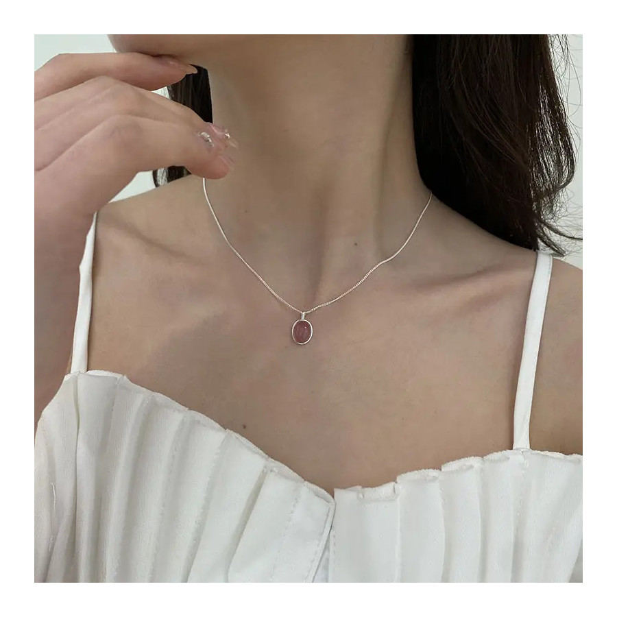 Collier Fraîcheur Éclatante – Argent S925 & Cristal de Quartz Fraise