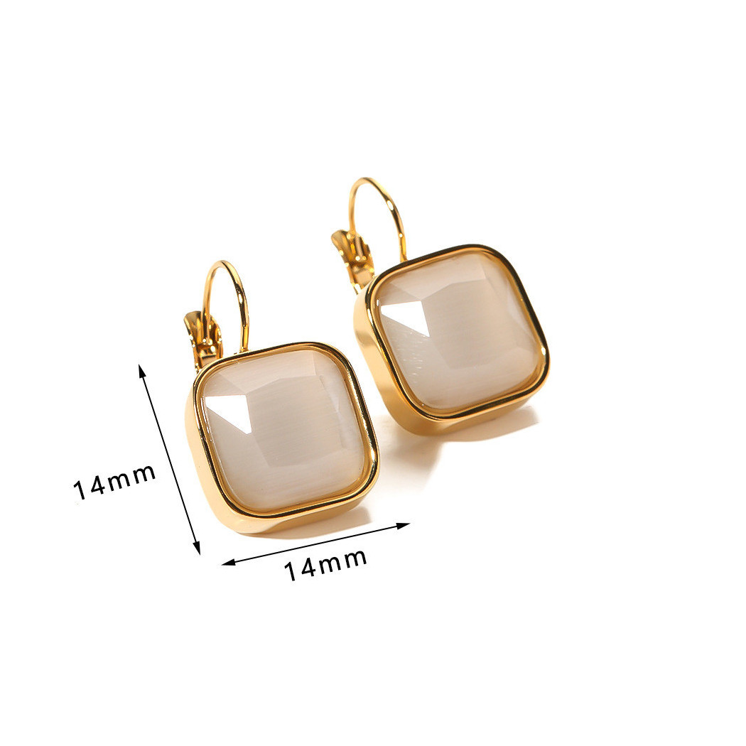 Boucles d'oreilles Carré d’Opale Blanche en Acier Inoxydable Plaqué Or 18K